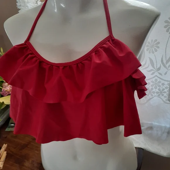 Two NWT Red Ruffle Bikini Tops Large - Picture 9 of 16
